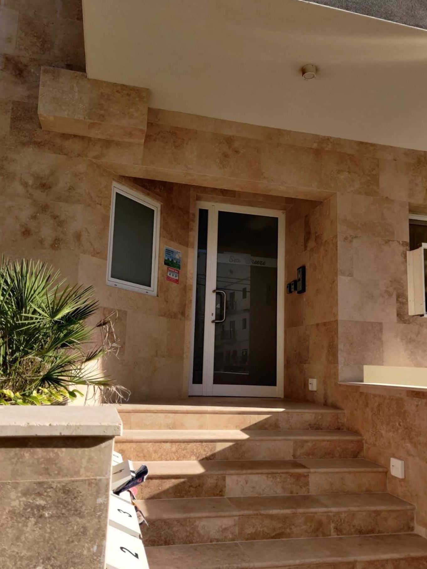 Sea Breeze Duplex Deluxe Penthouse * Marsaskala