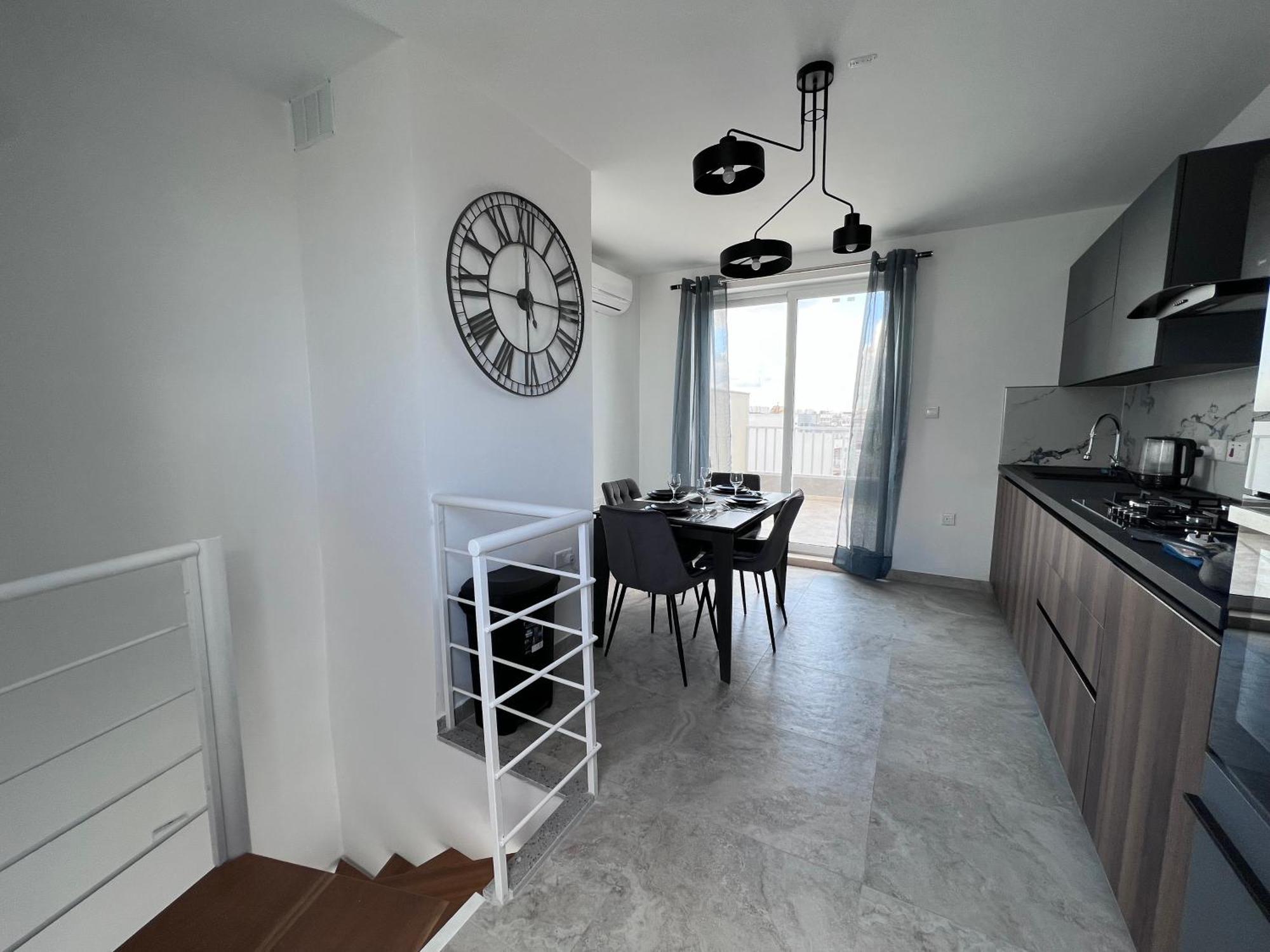 Apartment Sea Breeze Duplex Deluxe Penthouse