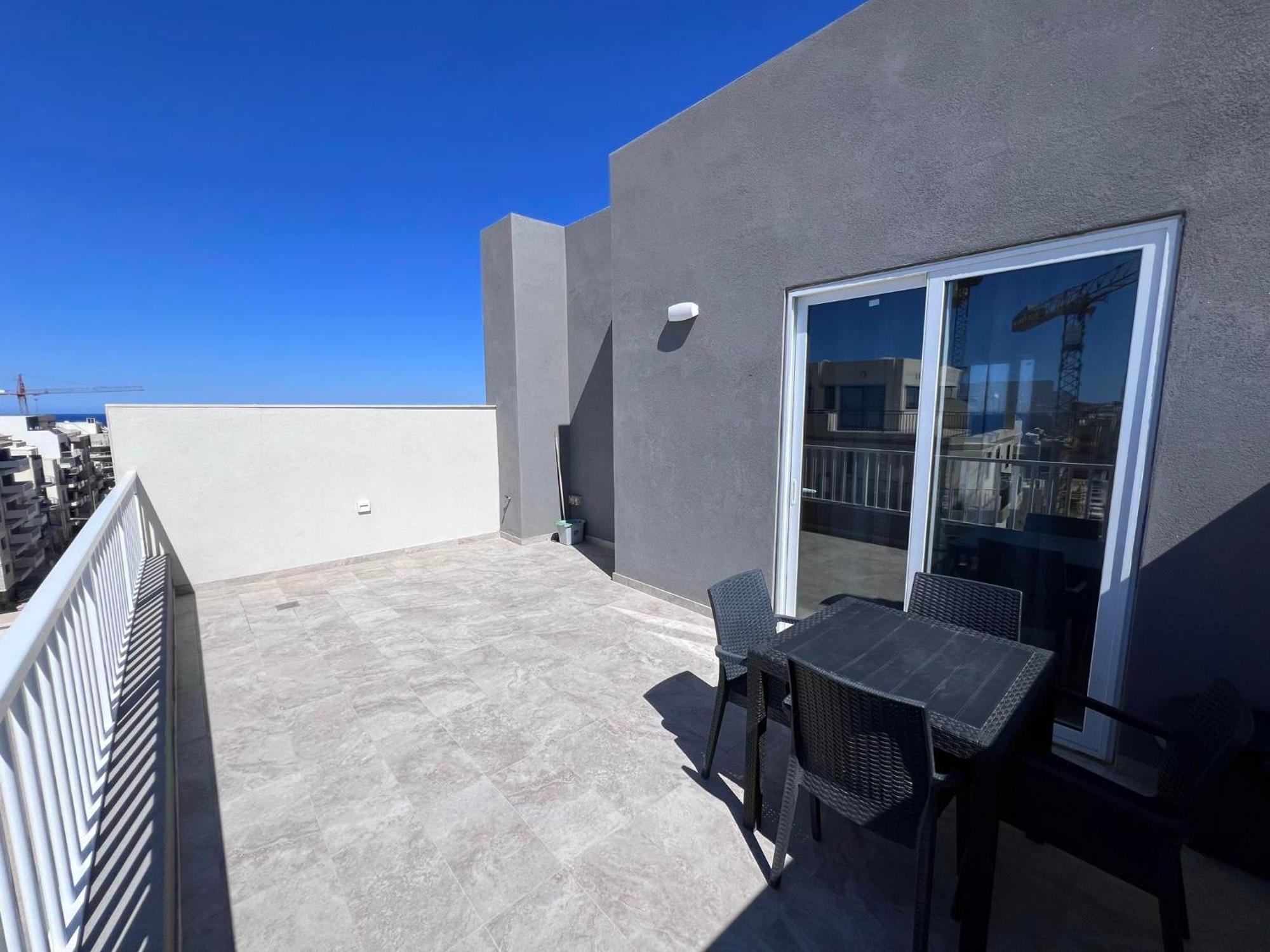 Apartment Sea Breeze Duplex Deluxe Penthouse